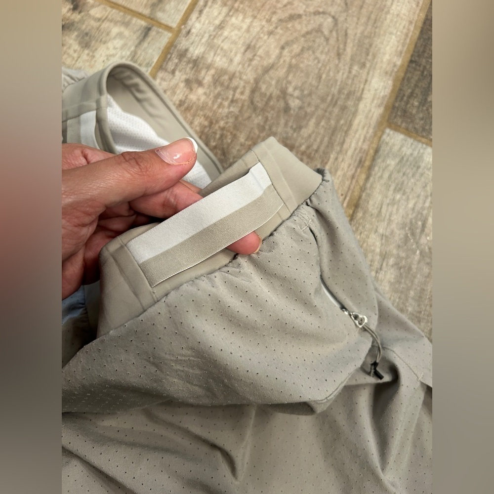 Lululemon Taupe Reflective Running Shorts - Picture 8 of 10